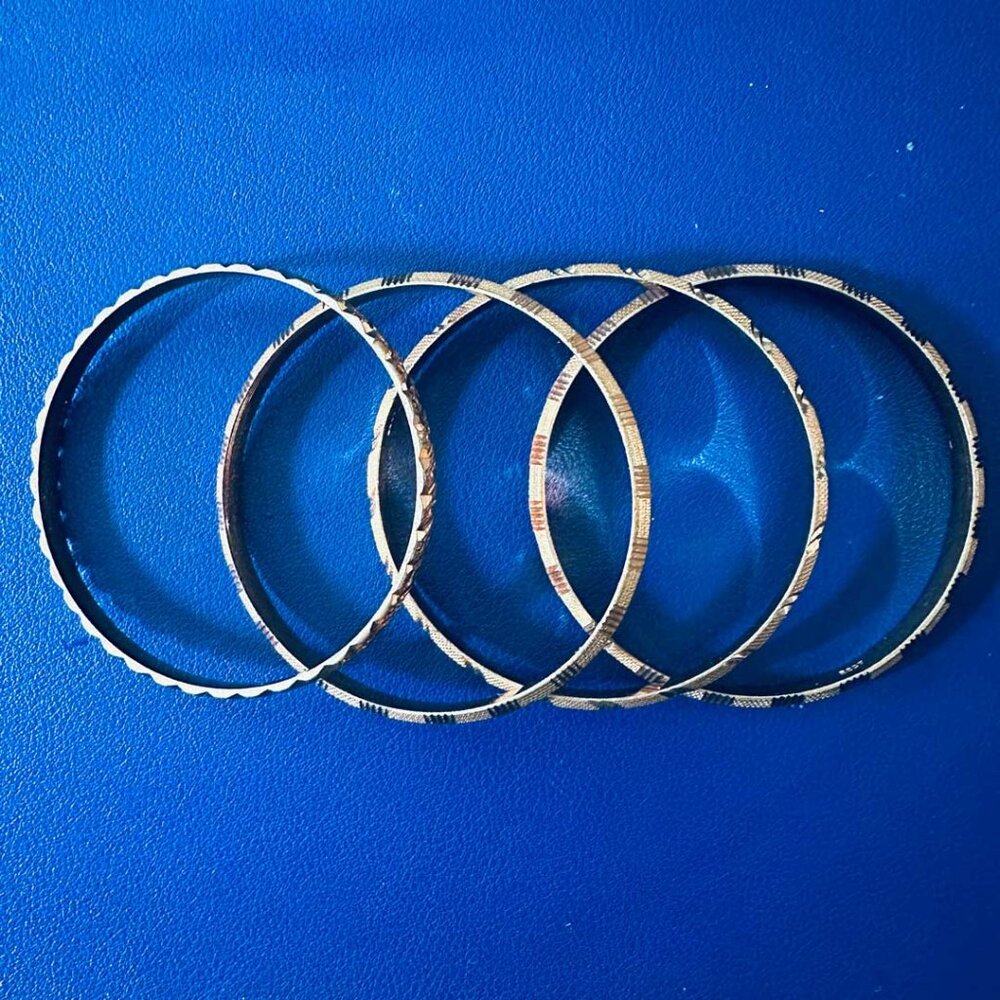 22CT Set of 5 Gold-Tone Textured Bangle Bracelets - Stamped